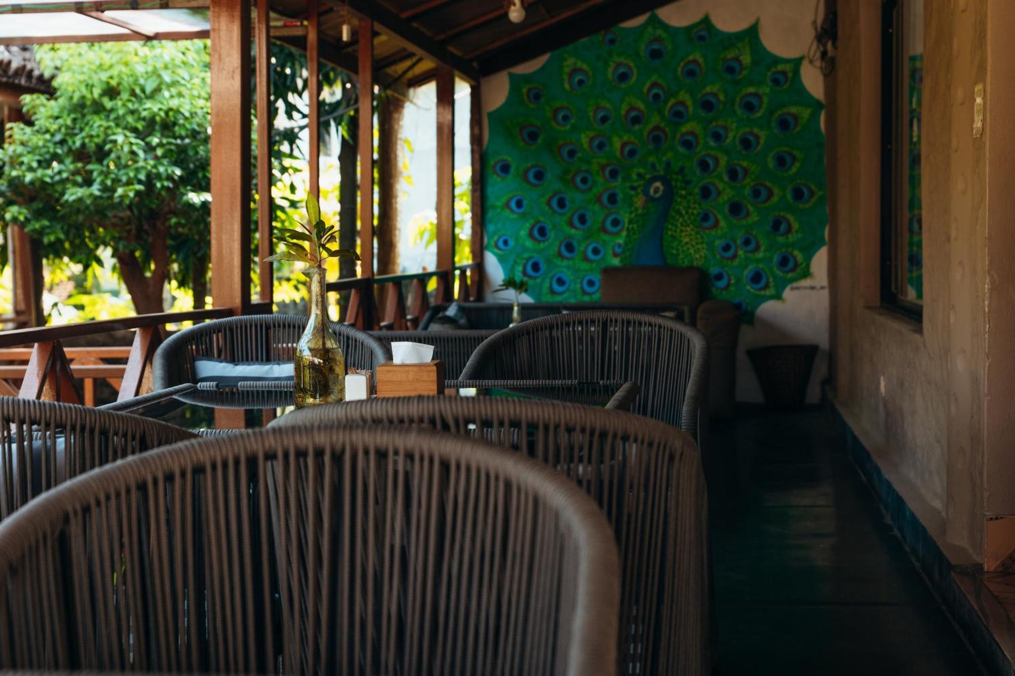 Jungle Safari Lodge- Serenity In The Wild * Sauraha